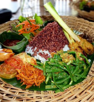 Cenas con 5 Ingredientes: 8 Recetas Fáciles y Rápidas